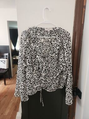 LOFT Black & White Ruffle Wrap Blouse with Tie Front